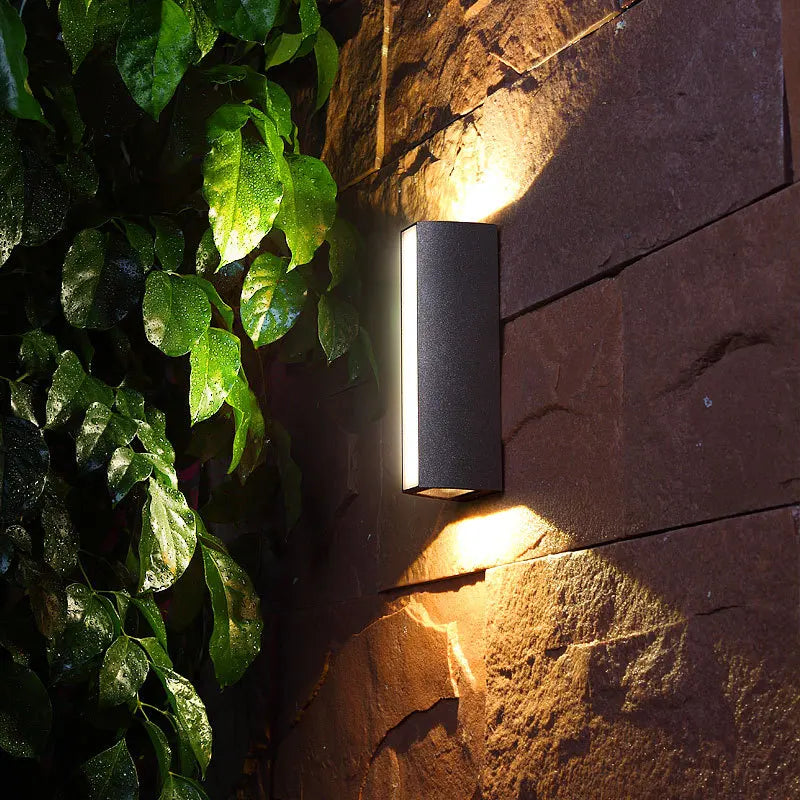 Modern IP65 Aluminium Outdoor Wall Light