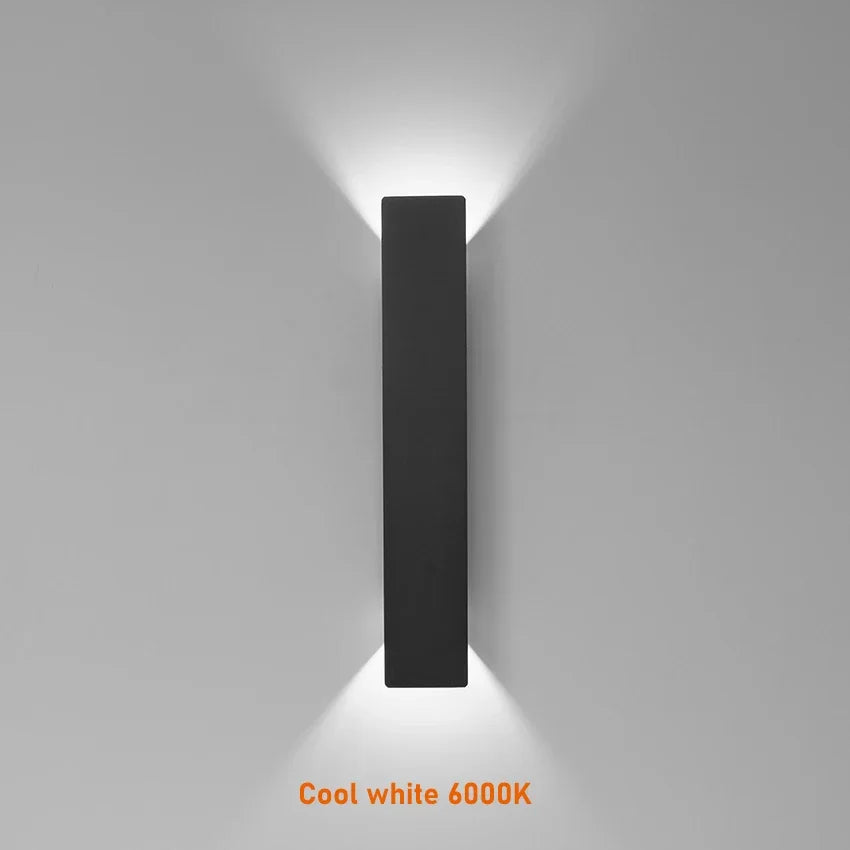 Black IP65 Aluminium Outdoor Wall Light