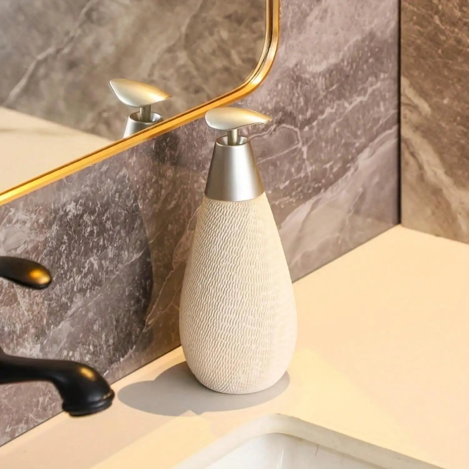Ceramic Retro Soap Dispenser